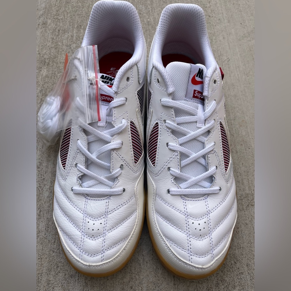 Nike Gato SB x Supreme White World Famous 2018 (AR9821-116) NWOB! Men's Size 10